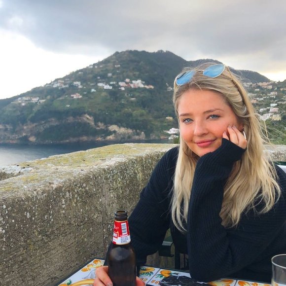 Meet your Posher, Riley - Picture 1 of 1